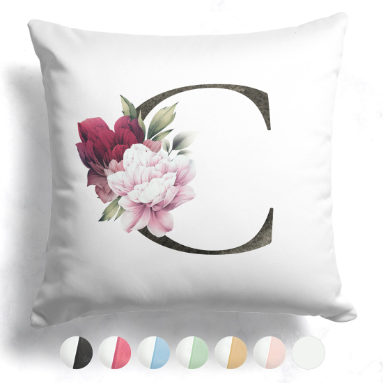 Cojín bicolor con monograma e iniciales - C